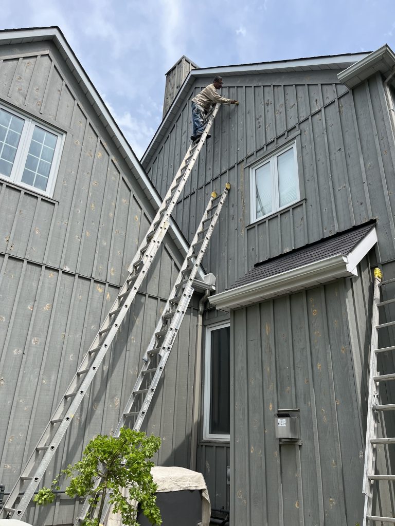 Ottawa Exterior House Painter